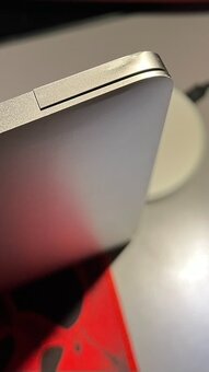 MacBook Pro 2018 - 4