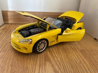 1/18 Dodge Viper SRT-10 Ertl 2Fast 2Furious - 4