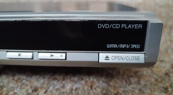 Přehrávač Panasonic DVD - S511 - 4