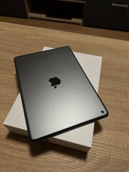 IPad 9.generace Top stav - 4