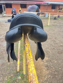 Kentaur Naxos 17 1/2 komora 2, polštář L +3 - 4