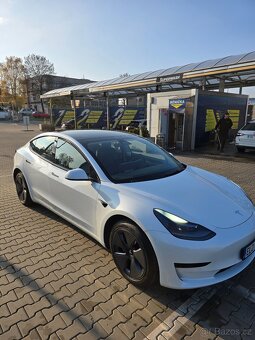 Tesla model 3 standart range plus - 4