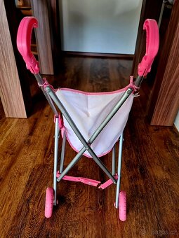 Kočárek pro panenky, skládací - ježděný jen doma - 4