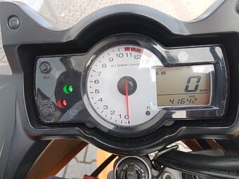 Kawasaki 650 Versys - 4