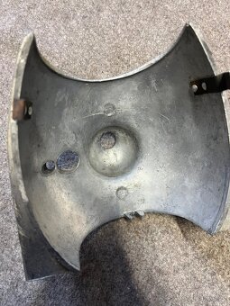 Jawa 250/11 Pérák kryt karburátoru - 4