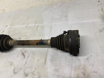 VW GOLF 5 1.9TDI 77KW 2003-2008 - POLOOSY 5Q MANUÁL - 4