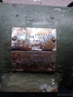 Motor s prevodovkou - 4