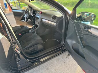 VOLKSWAGEN GOLF 6 - 4