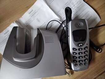 NOVÝ telefon na pevnou linku se stojánkem - 4
