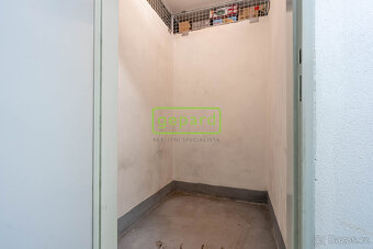 Prodej dvou garážových stání a dvou sklepů 1,8 a 1,9m2, Prah - 4
