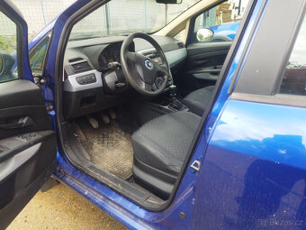 Fiat Grande Punto 1,2 48Kw,rok 2006 - 4
