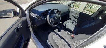 Škoda Fabia - 4