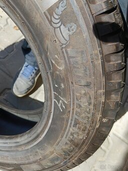 Pneu Michelin agilis nové nová 215/70 R15 C - 4