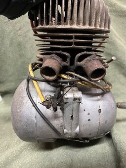 Motor ČZ 150 rok výroby 1951 - 4
