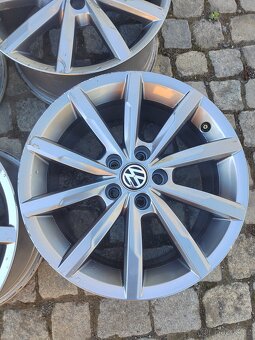 Prodám orig alu 16 Vw Polo T-cross 5x100 ET 46 - 4