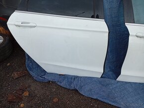 FORD MONDEO 5 RV 2019 DVEŘE PRAVÉ, P.P. A P.Z. NA 5 DVEŘ. - 4