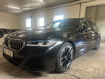 BMW 530 d xDrive M Sport 20 ZollPanoLaserHuD360 - 4