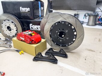 Brzdový kit Forge Motorsport 330mm/356mm 5x100 NOVÝ - 4