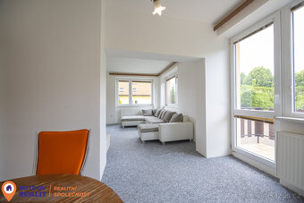 Pronájem prostorného bytu 2+1 s jídelnou a balkonem, 82 m², - 4