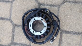 Drobné díly Aprilia RSV 1000 - 4