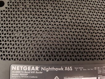 Výkonný Wi-Fi router NETGEAR Nighthawk X6S (R8000P)– AC4000 - 4
