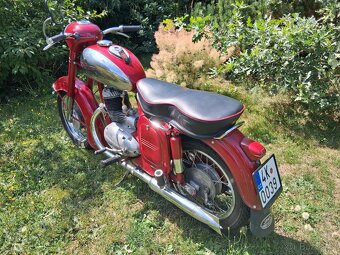 Jawa 250/353 - 4