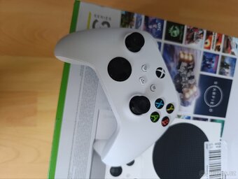 Xbox one S - 4