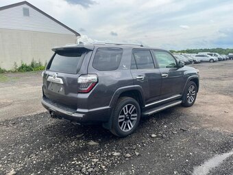 Toyota 4Runner SR5 / SR5 Premium 2018 - 4