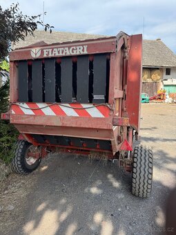 Lis na kulaté balíky Fiat Agri - 4