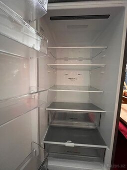 Lednice LG kombinovaná s mrazákem - 4