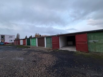 Pronajmu garáž v Chomutově na Zadních Vinohradech - 4