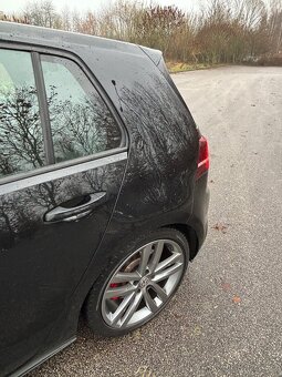 Volkswagen Golf 7 GTI - 4