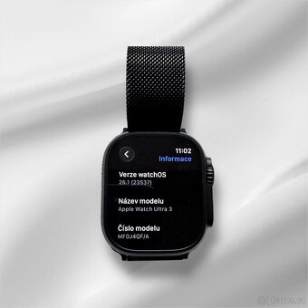 Apple Watch Ultra 3 (2025) 49mm Černý titan - 4