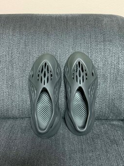 Adidas Yeezy Foam vel.43 - 4