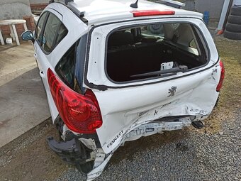 peugeot 207sw - 4