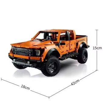 NOVÉ Ford Raptor - 1379ks kostek - 4