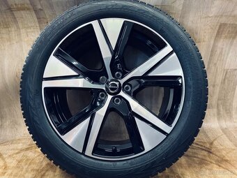 TOP zimní sada Volvo XC40 R19 Recharge - 4