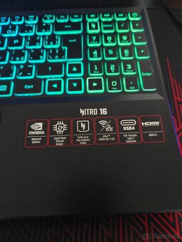 Nitro 16 , rtx 4070 , 2x SSD . - 4