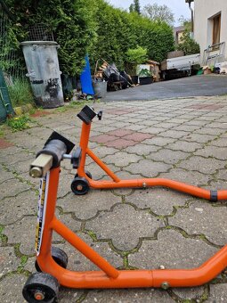 Prodám stojan na motorku - 4