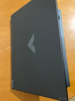 VICTUS by HP 15-fa0911nc - 4