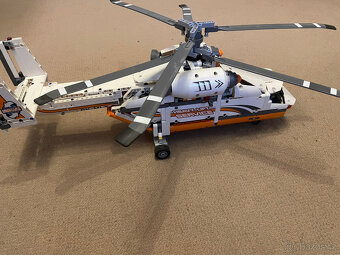 LEGO Technic 42052 Helikoptéra na těžké náklady - 4