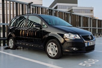 Volkswagen Touran 1.9TDI Trendline (7 míst, 77 kW) - 4