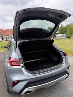 Kia XCeed - 4