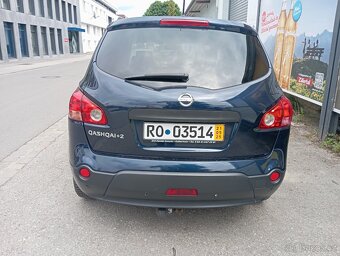 Nissan Qashqai 2,0 benzín 4x4 7 místné - 4