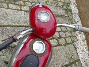 Jawa 150/352 - 4