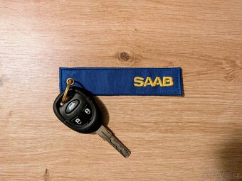 SAAB textilní přívěsek/výšivka. - 4
