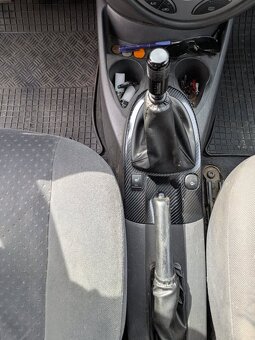 Ford Focus mk1 1.8i FL bez investic - 4
