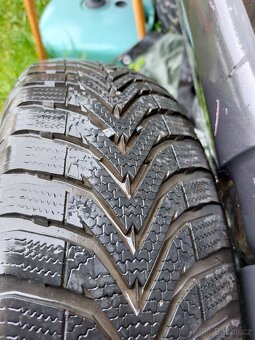 Zimní pneumatiky 165/65 R15 Mercedes-Benz  A - 4