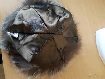 Kožešinová čepice nová zn.Kara - 4
