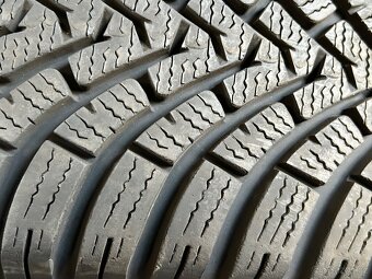 205/65/16 zánovní zimní sada - 4